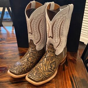 Men's Western Boots - Brown and White